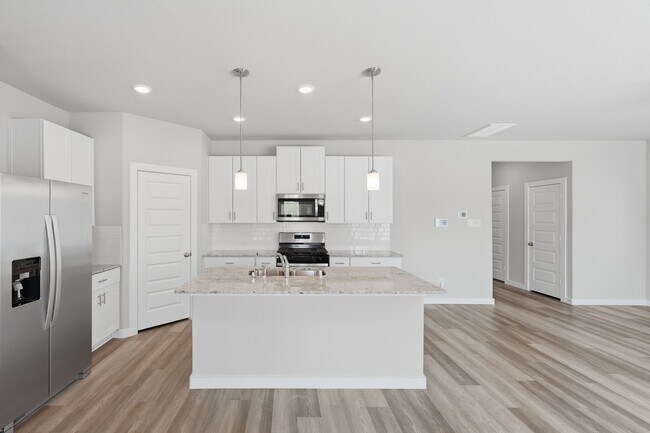 Building Photo - 17430 Rosette Grass Dr
