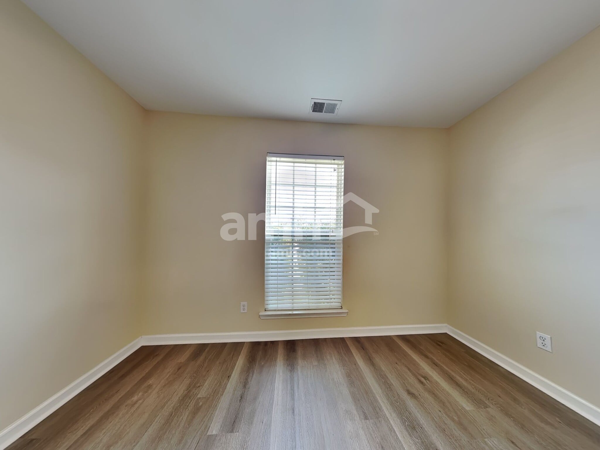 Building Photo - 134 Aquinnah Dr