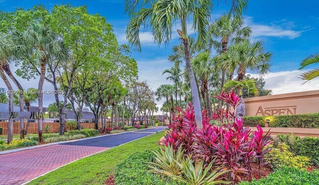 Building Photo - $3,250MONTHLY;6713 NW 188TH HIALEAH, FL