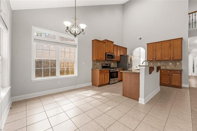 Building Photo - 3329 Rosecliff Trace NE
