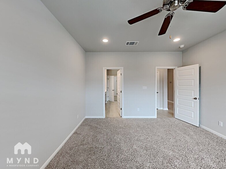 Building Photo - 1133 Kerrwood Wy