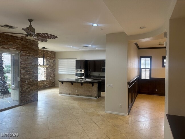 Building Photo - 62 Fountainhead Cir