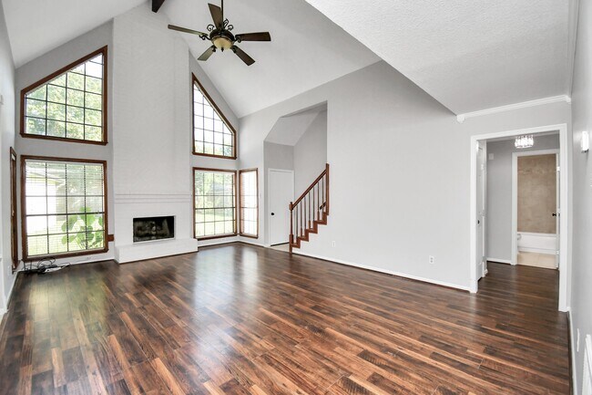 Building Photo - 315 Muirwood Ln
