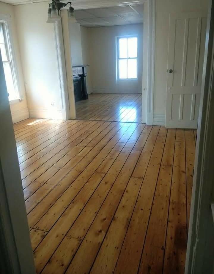 Building Photo - 310 3rd St