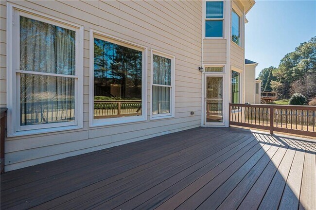 Building Photo - 927 Laurel Wood Ct