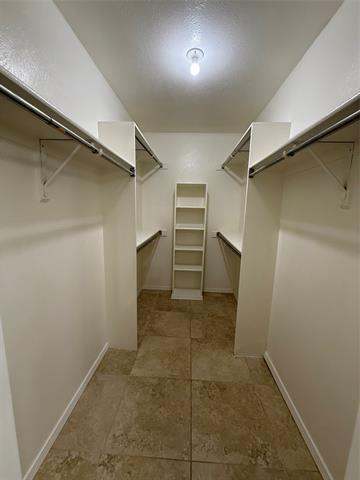Building Photo - 3733 Interlaken Dr