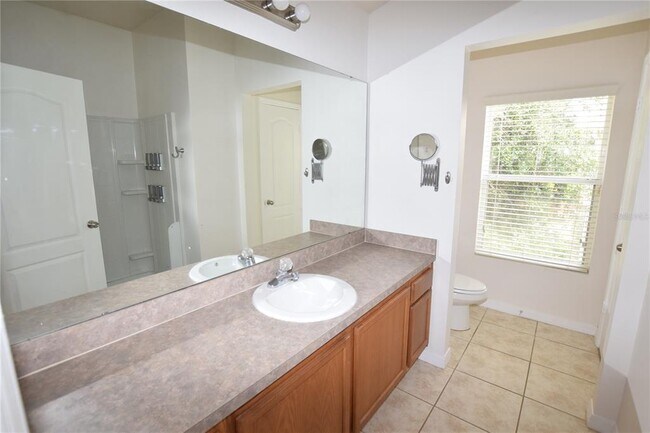 Building Photo - 15349 Oak Apple Ct