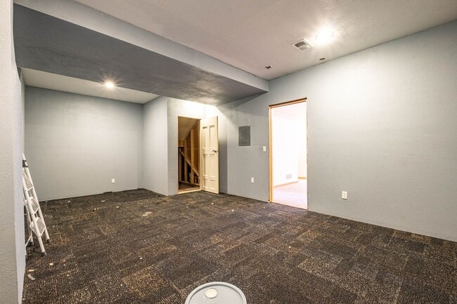 Building Photo - 4 Bed 3 Bath Home in Highlands Meadows - Windsor!