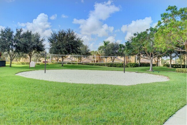 Building Photo - 7662 Spatterdock Dr