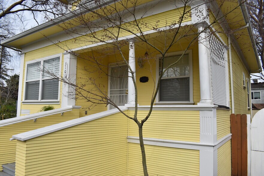 Primary Photo - 3101 2nd Ave