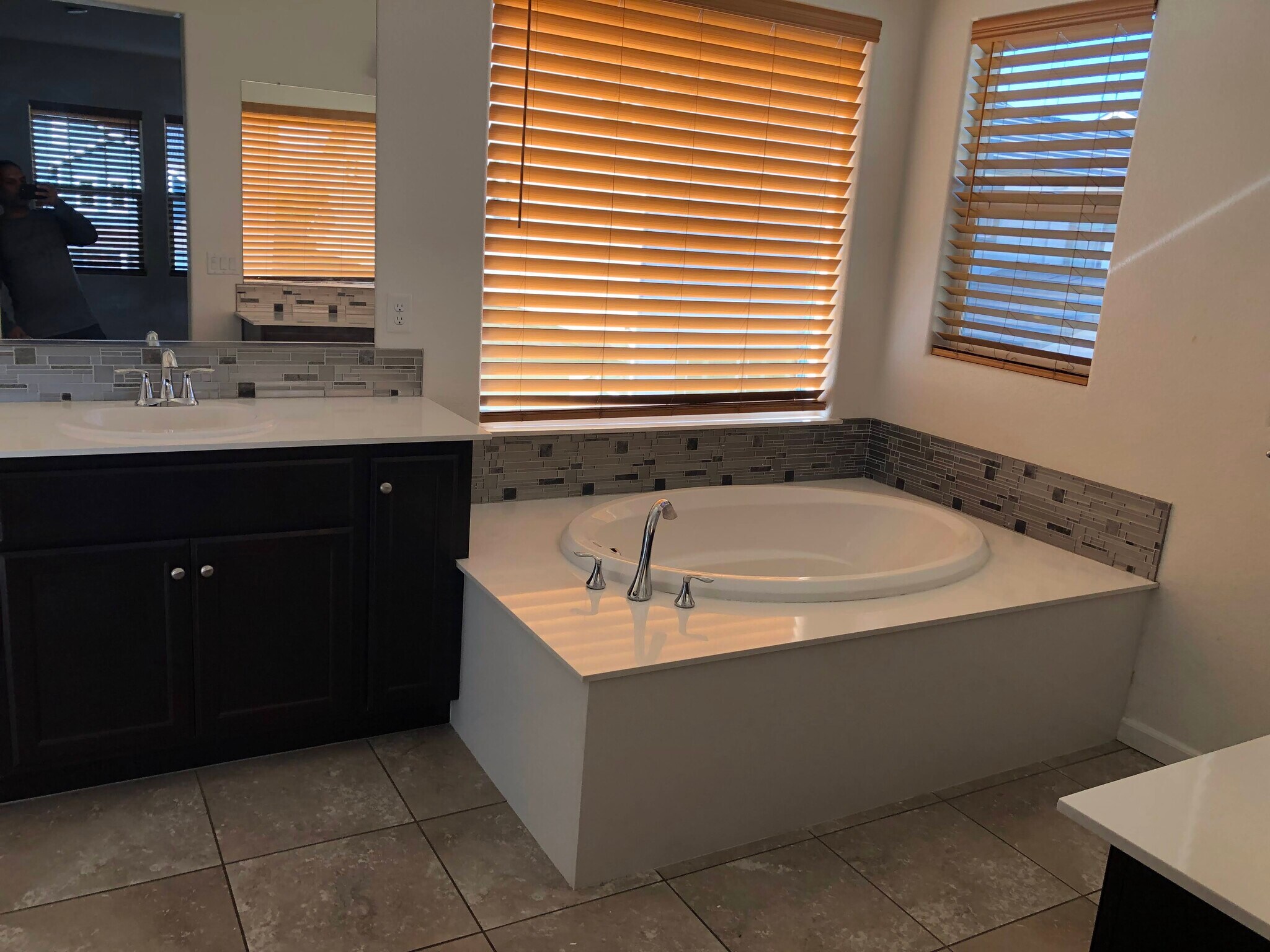 Building Photo - 2360 Rio Grande Dr