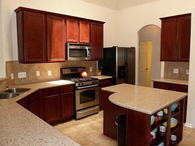 Building Photo - 13006 Balsam Lake Ct