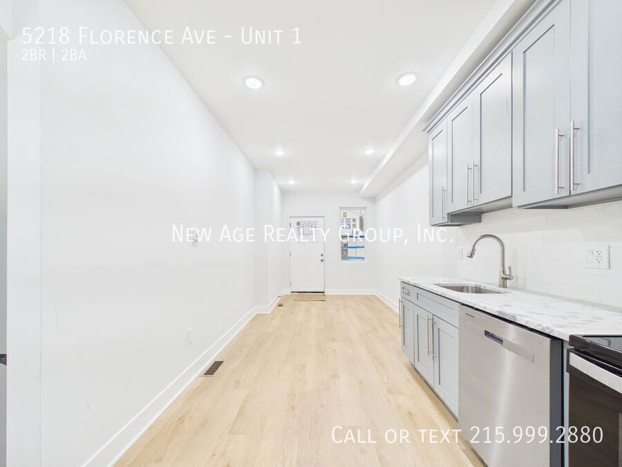 Building Photo - 5218 Florence Ave