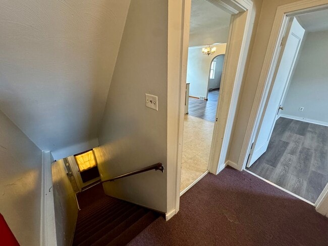 Building Photo - 3 Bedroom 2 Bath in Natrona Heights, PA!