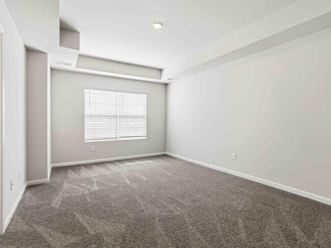 Building Photo - 211 Stellate Pl