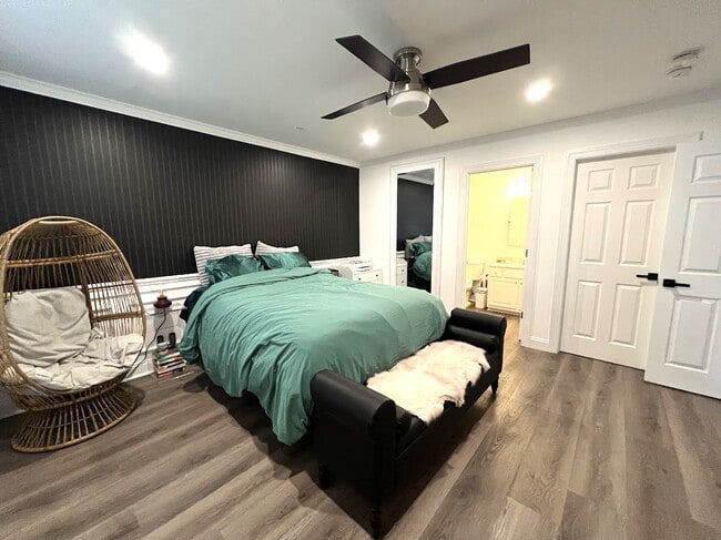 Building Photo - 429 Montgomery St