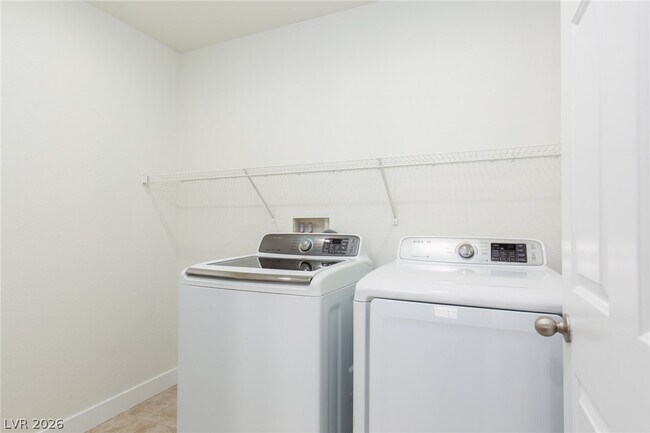 Building Photo - 7957 Zuma Beach Ct