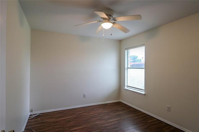 Building Photo - 900 Plumeria Dr