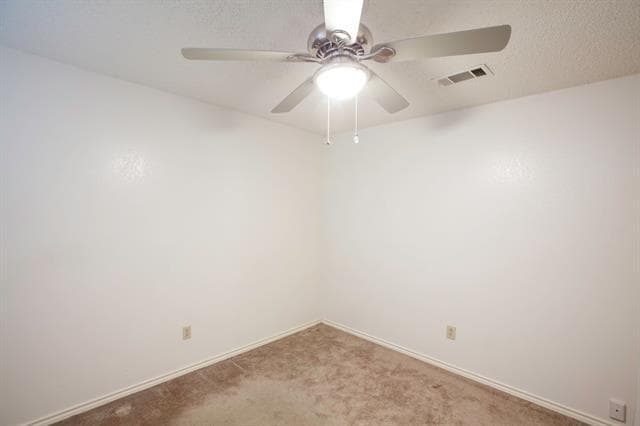 Building Photo - 2025 Lorient Dr