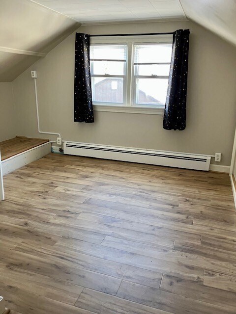 Building Photo - 71 Chapel St