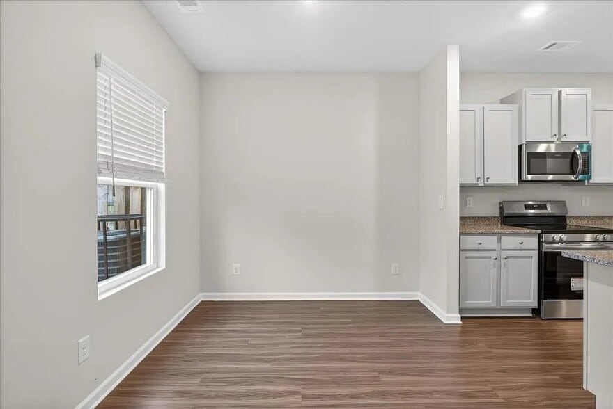 Building Photo - 138 Brexley Dr