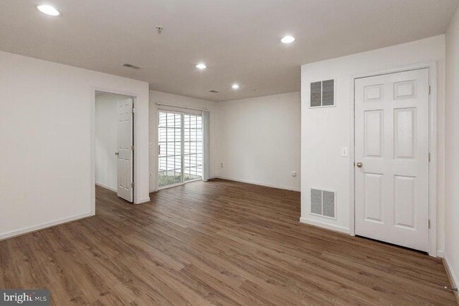 Building Photo - 13953 Lullaby Rd