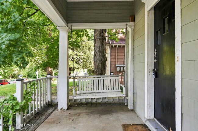 Building Photo - 103 N Hite Ave