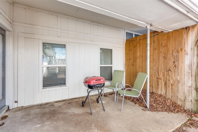 Building Photo - 12333 Ferris Creek Ln