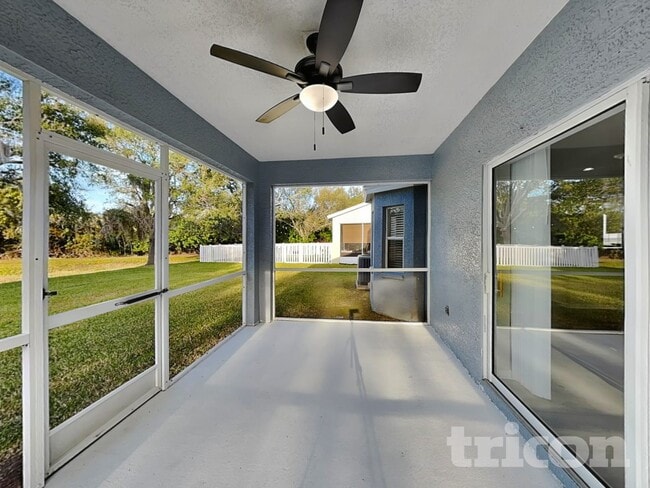 Building Photo - 3919 Day Bridge Pl