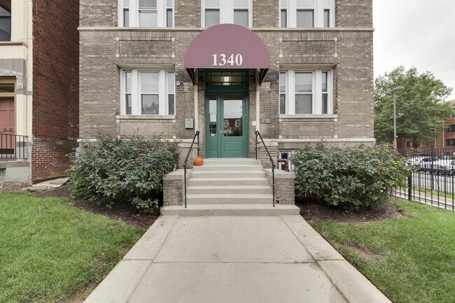 Building Photo - 1340 Fairmont St NW