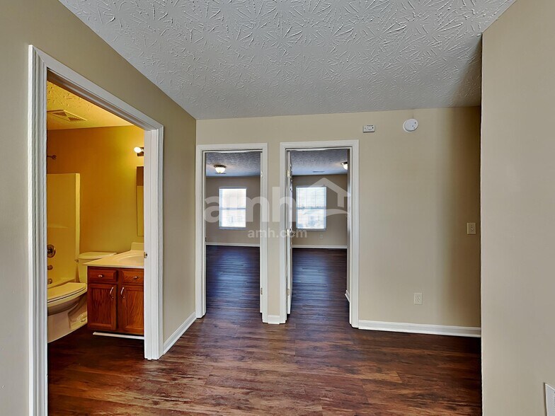 Building Photo - 6540 Black Forest Ct