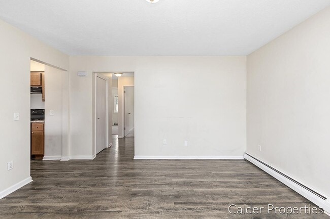 Building Photo - 2940 Vineland Ave SE