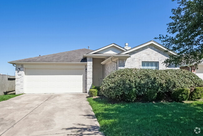 Building Photo - 3506 Greenleaf Lodge Ln