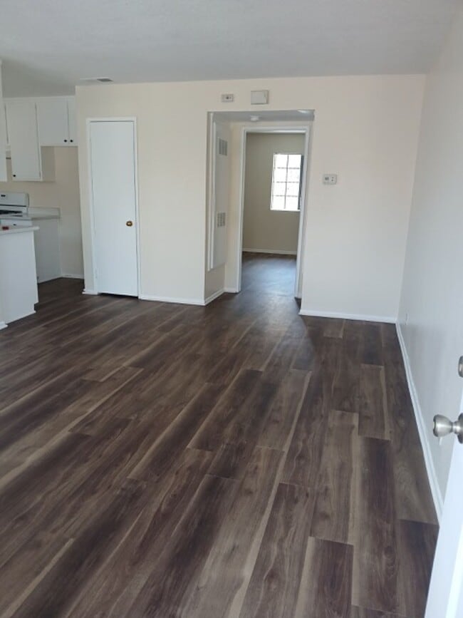 Floorplan - 420 7th Street