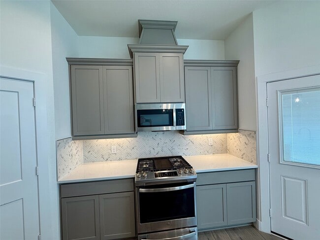 Building Photo - 12946 Rio Mariano Ln