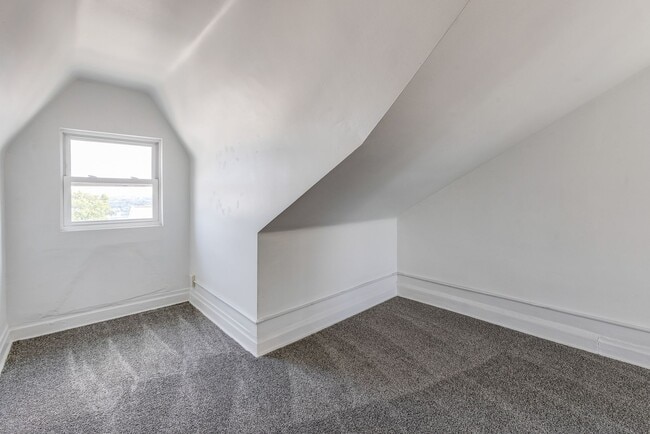 Building Photo - Available JULY 2026 - Spacious 3 Bedroom, 1.5 Bath w/ City Views!