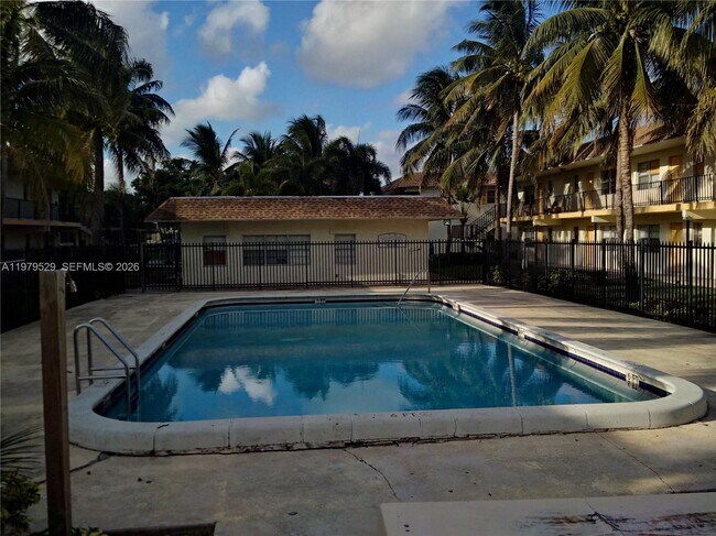 Building Photo - 4160 NW 21st St