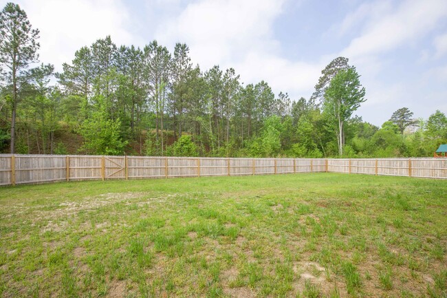 Building Photo - "Spacious 4 Bed, 2.5 Bath Rental in Vass, ...