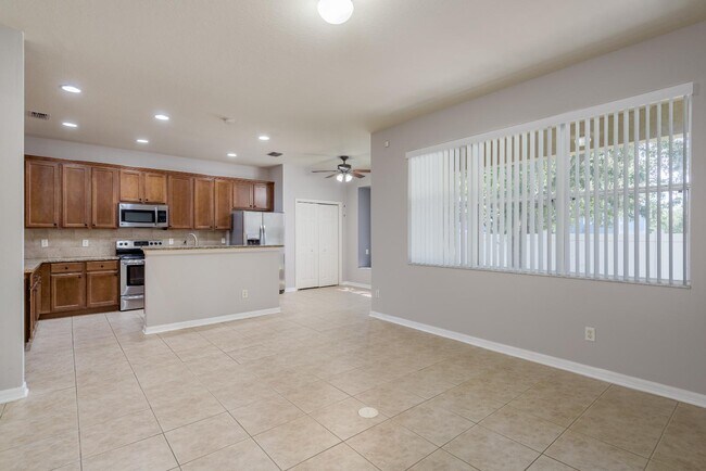 Building Photo - 4515 Fieldview Cir