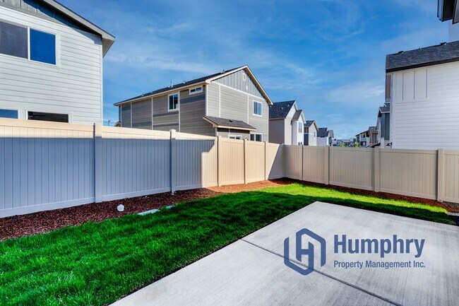 Building Photo - Home in a great are of Meridian