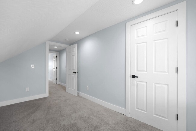 Building Photo - 1157 Atcheson St