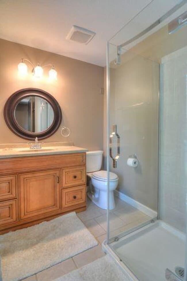 Building Photo - 3 bedroom / 2 bath ranch!