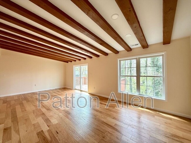 Building Photo - 6 Providence Rd