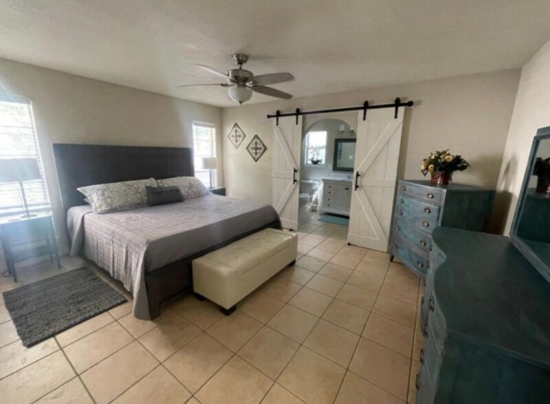 Building Photo - 2611 Woodline St