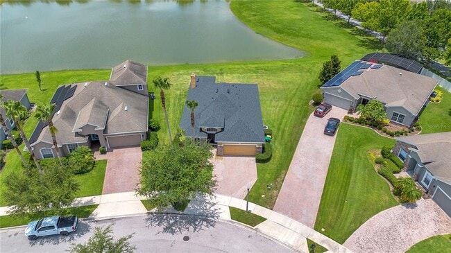 Building Photo - 456 Silverdale Ave