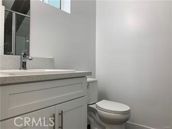 Building Photo - 1141 Irolo St