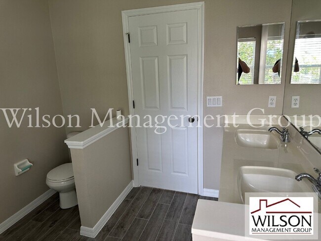Building Photo - 5996 Milford Haven Pl
