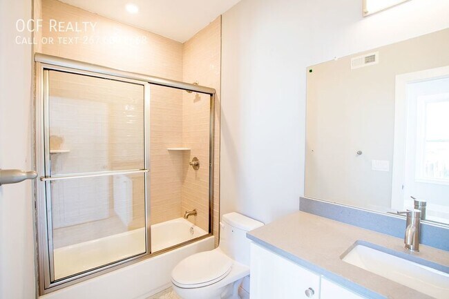 Building Photo - 129 S 49th St