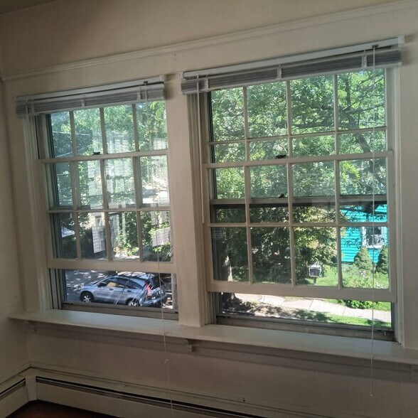 Building Photo - 29 Ogden St