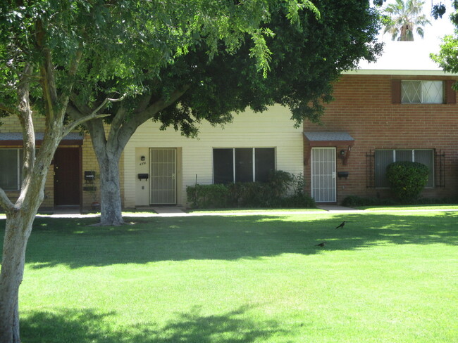 Primary Photo - Tempe 3 Bed/1.5 Bath Townhouse w/Community...